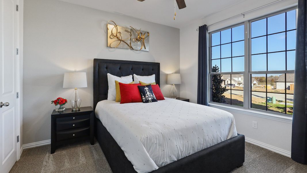 Representative furnished interior of a home built from the Hickory by DRB Homes in Brookewater, Rosenberg (Image 11).
