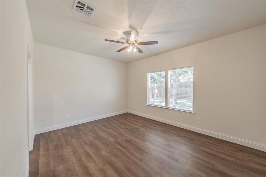 Spacious, unfurnished interior of a new home in , Runaway Bay (Image 34).