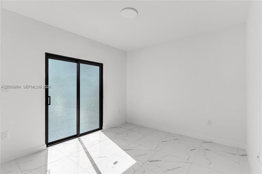 Spacious, unfurnished interior of a new home in , Homestead (Image 17).