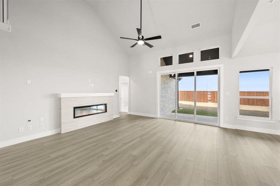 Spacious, unfurnished interior of a new home in Westside Preserve, Midlothian (Image 20).