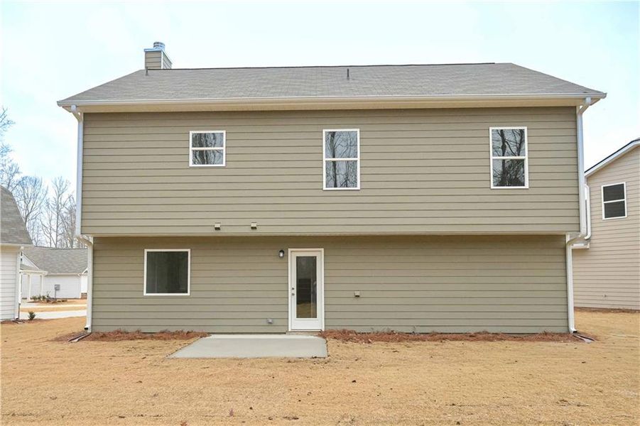Exterior details and patio area of a home in , Villa Rica (Image 3).