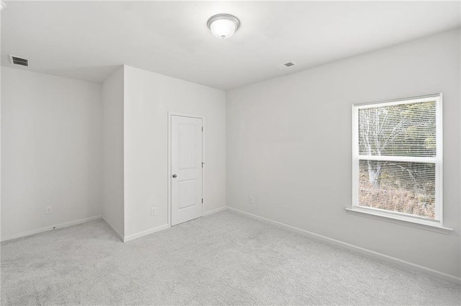 Spacious, unfurnished interior of a new home in , Cartersville (Image 32).