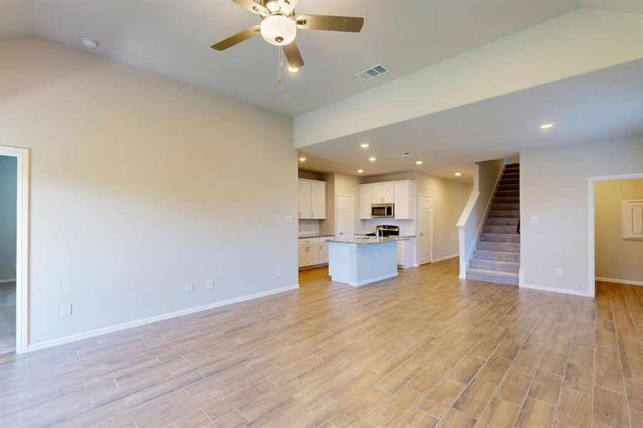 Spacious, unfurnished interior of a new home in Forest Park, Princeton (Image 30). Spacious, unfurnished interior of a new home in Forest Park, Princeton (Image 30).