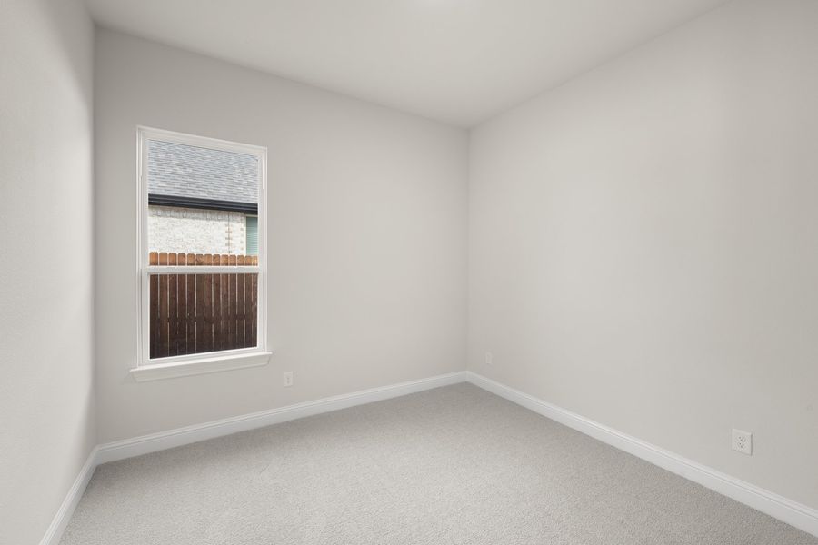 Spacious, unfurnished interior of a new home in Hayes Crossing, Midlothian (Image 19).