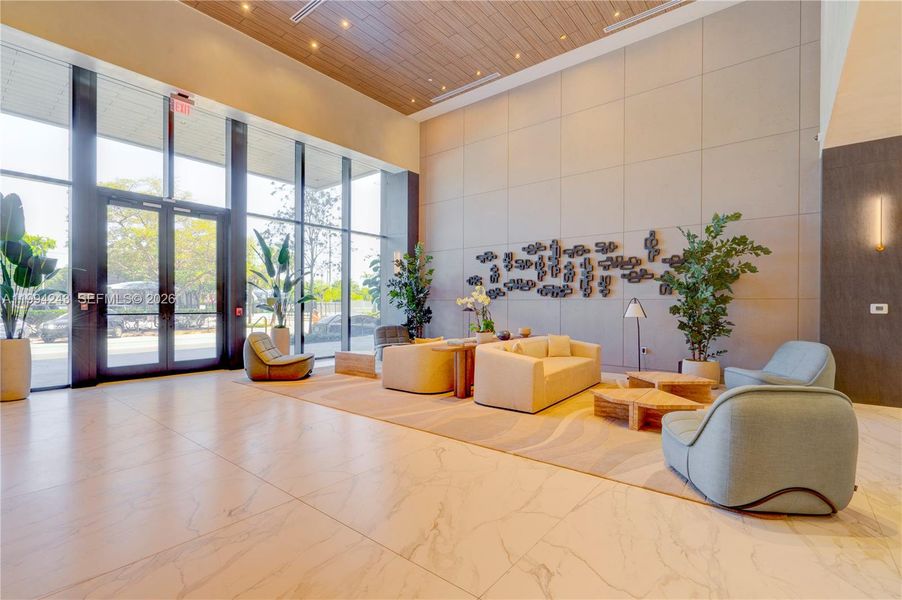 Community amenities in , Miami Beach (Image 24).