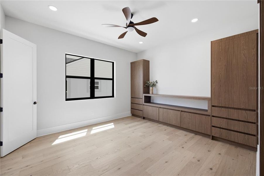 Spacious, unfurnished interior of a new home in , Tampa (Image 74). Spacious, unfurnished interior of a new home in , Tampa (Image 74).