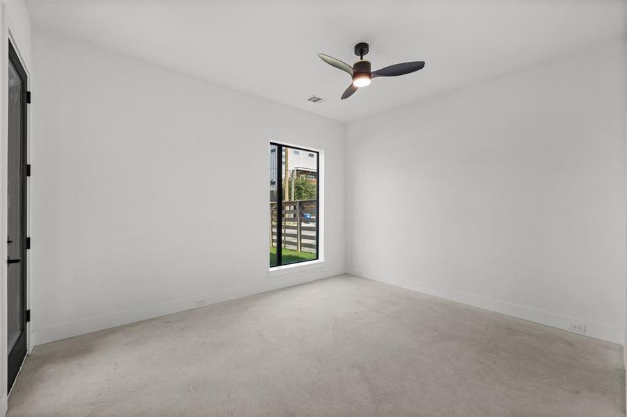 Spacious, unfurnished interior of a new home in , Dallas (Image 21). Spacious, unfurnished interior of a new home in , Dallas (Image 21).