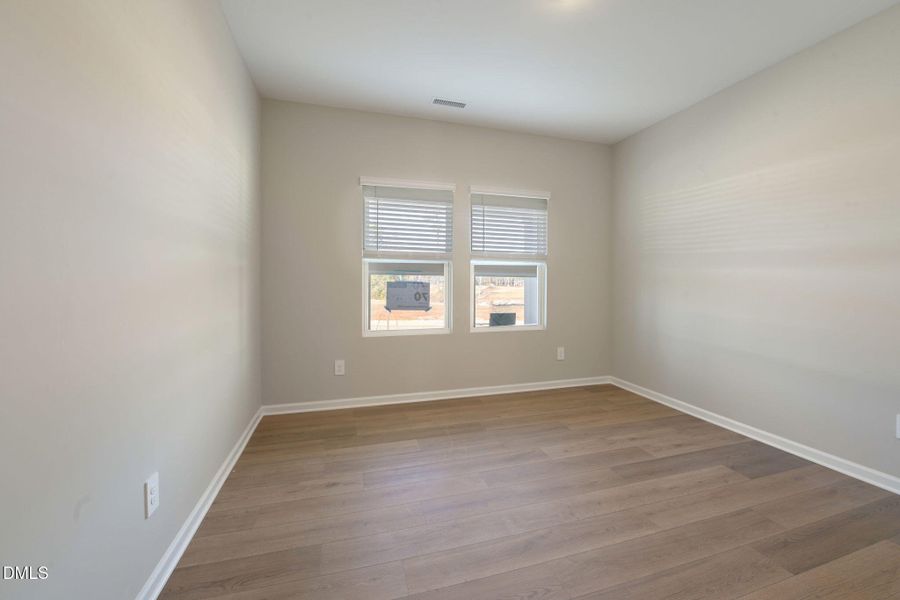 19-web-or-mls-Raleigh - Watkins Glen- 40