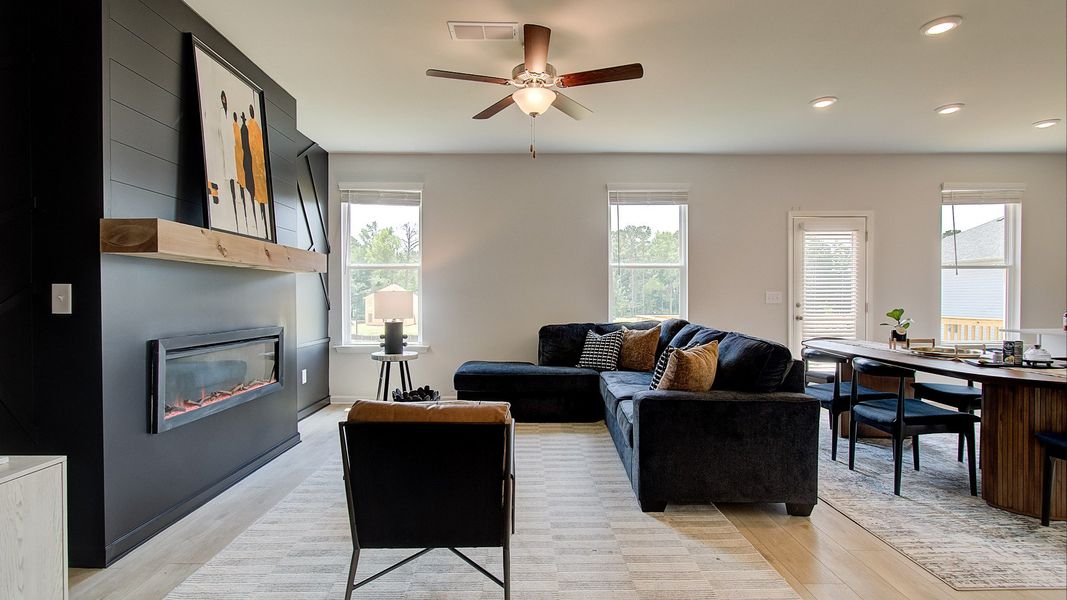 Representative furnished interior of a home built from the Layla II by DRB Homes in Towne Center, Hampton (Image 6).