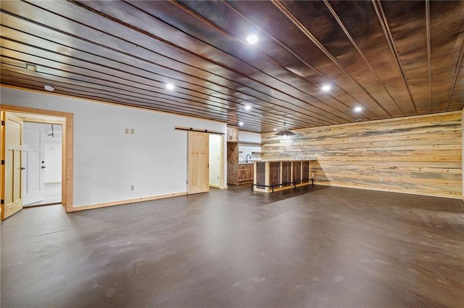 Spacious, unfurnished interior of a new home in , Ellijay (Image 34). Spacious, unfurnished interior of a new home in , Ellijay (Image 34).