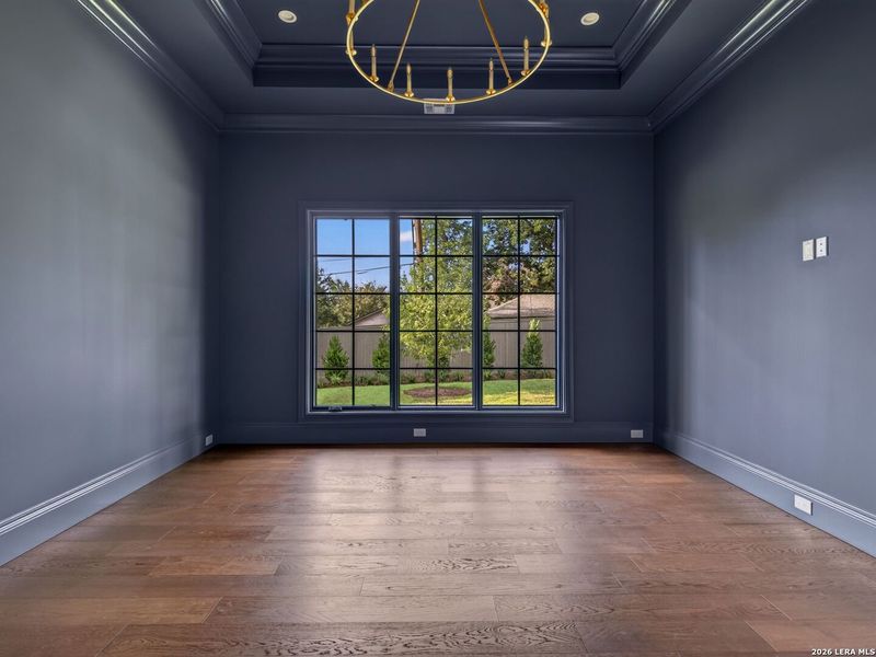 Spacious, unfurnished interior of a new home in , San Antonio (Image 15).