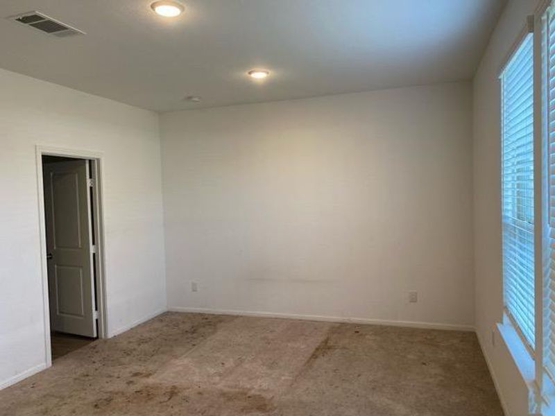 Spacious, unfurnished interior of a new home in Myrtle Gardens, Magnolia (Image 24). Spacious, unfurnished interior of a new home in Myrtle Gardens, Magnolia (Image 24).