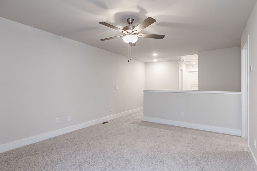 Spacious, unfurnished interior of a new home in Vaughan Farms, Angier (Image 16).