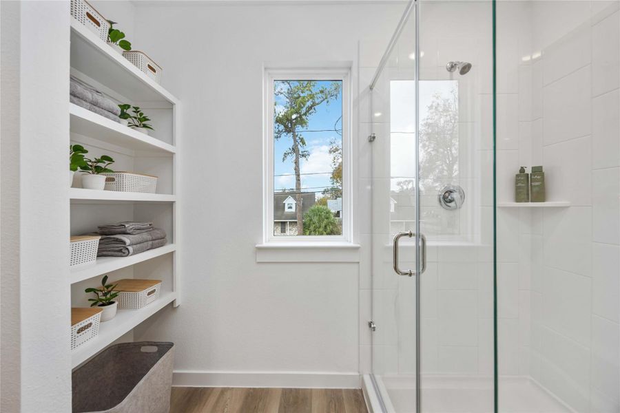 Furnished interior view inside a new home in Highland Court, Houston (Image 10).
