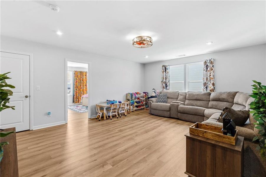 Furnished interior view inside a new home in Annsbury Park, Lilburn (Image 29).