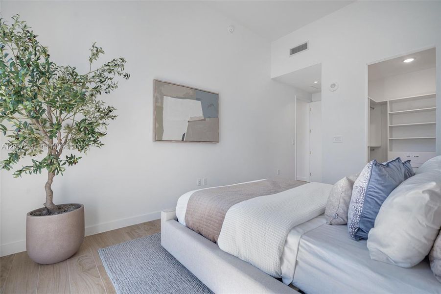 Furnished interior view inside a new home in , Miami (Image 37).