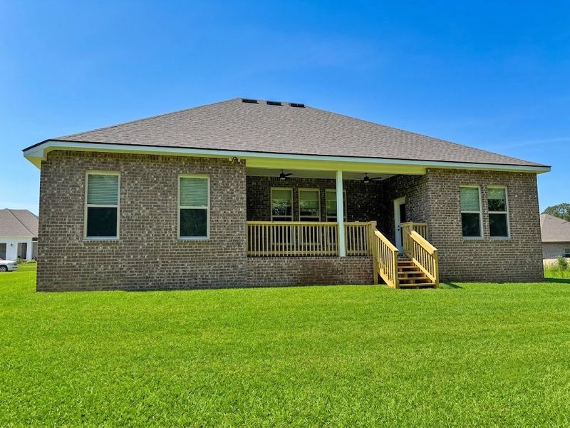 Exterior details and patio area of a home in Young Oaks, Crestview (Image 3).