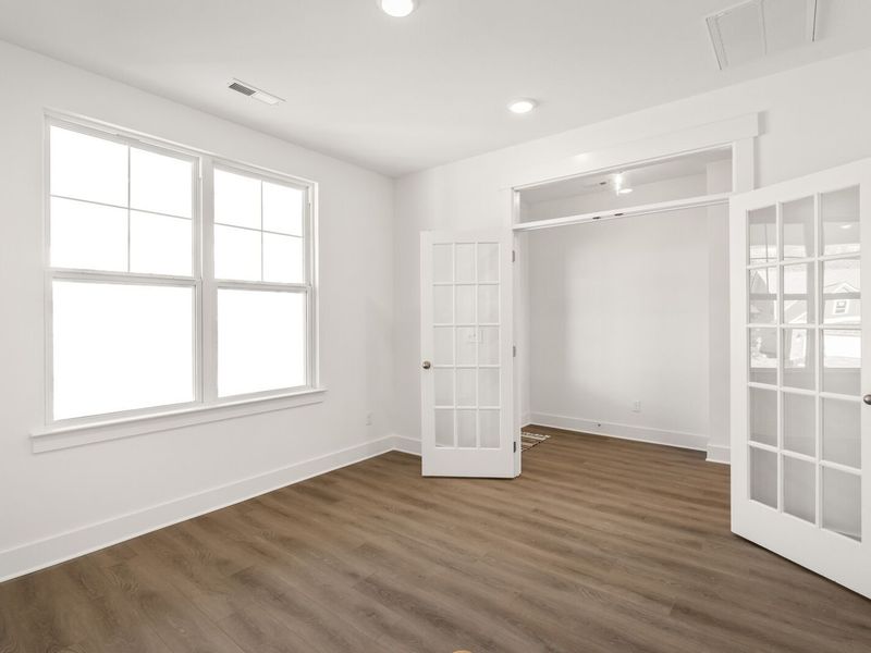 Spacious, unfurnished interior of a new home in Woods Crossing, Gallatin (Image 26).
