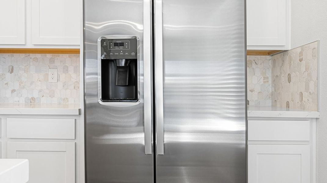 Divisional EI Fridge F1