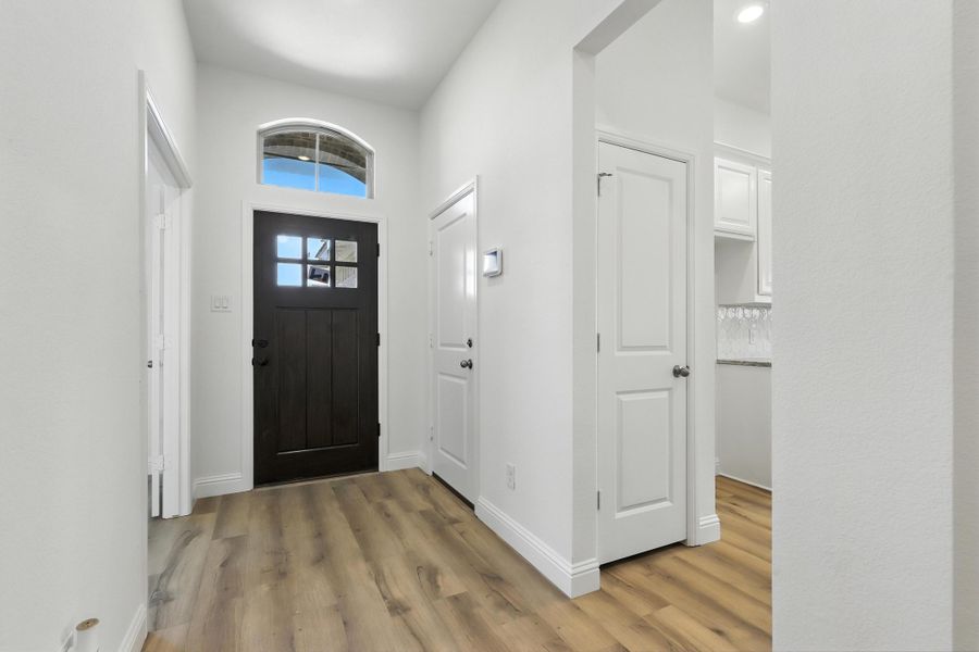 Representative unfurnished interior of a home built from the Hanover by Cheldan Homes in Sunset Ridge, Keene (Image 91). Representative unfurnished interior of a home built from the Hanover by Cheldan Homes in Sunset Ridge, Keene (Image 91).