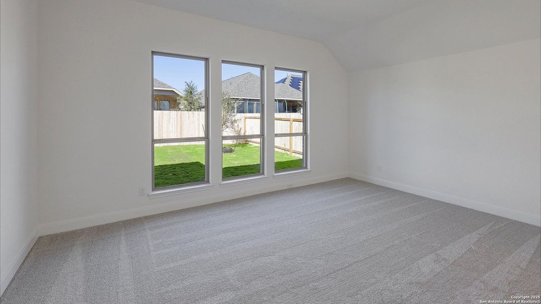 Spacious, unfurnished interior of a new home in Kallison Ranch 50', San Antonio (Image 21).