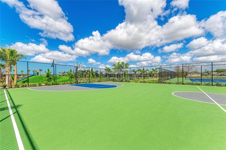 Community amenities in Magnolia Bay - Classic Series, Nokomis (Image 50).