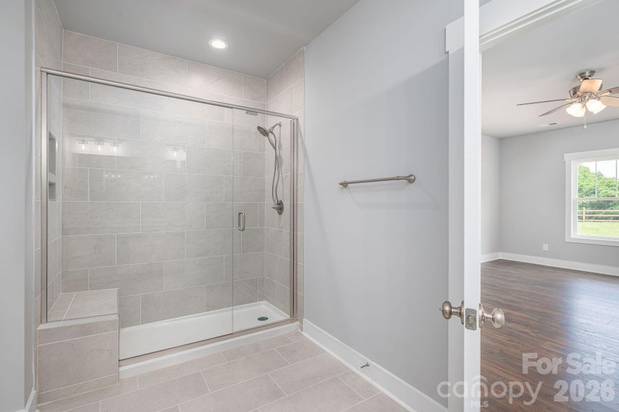 Image 38 of a home in .