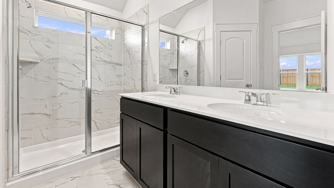 Furnished interior view inside a new home in Walden Pond, Forney (Image 38).