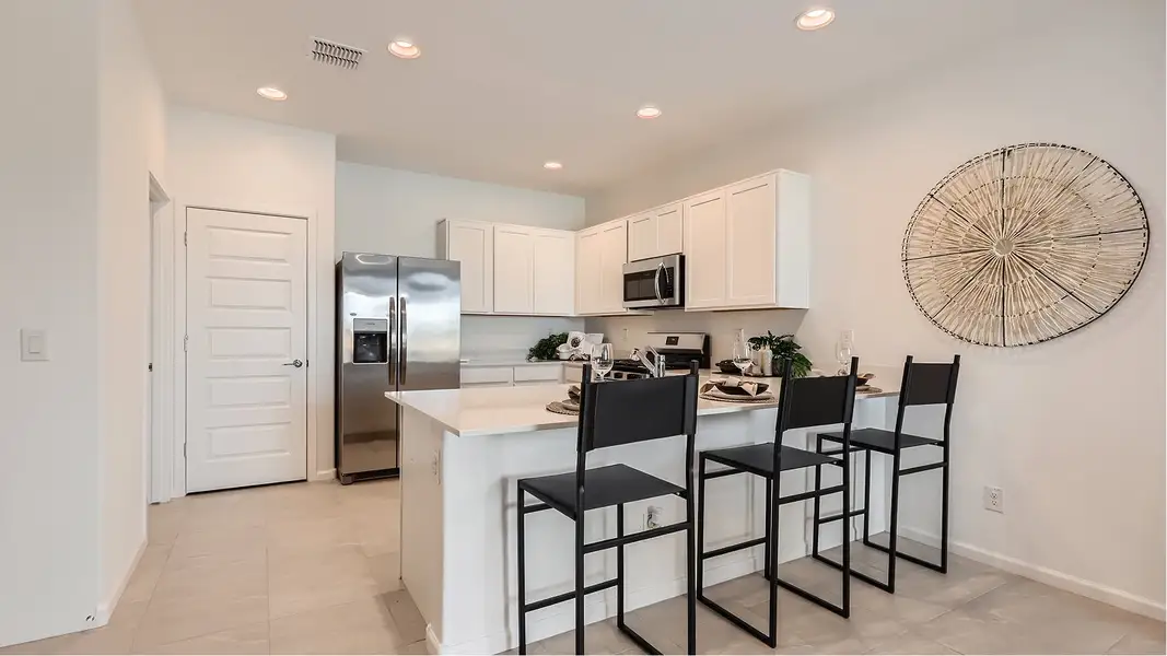 3560 Coronado Kitchen 1of3 F1 Base6 3560 Coronado Kitchen 1of3 F1 Base6