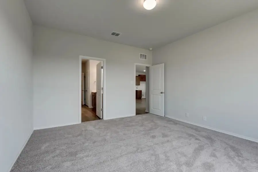 Representative unfurnished interior of a home built from the Cartwright by Ashton Woods in Saddlebrook Ranch, Schertz (Image 10). Representative unfurnished interior of a home built from the Cartwright by Ashton Woods in Saddlebrook Ranch, Schertz (Image 10).