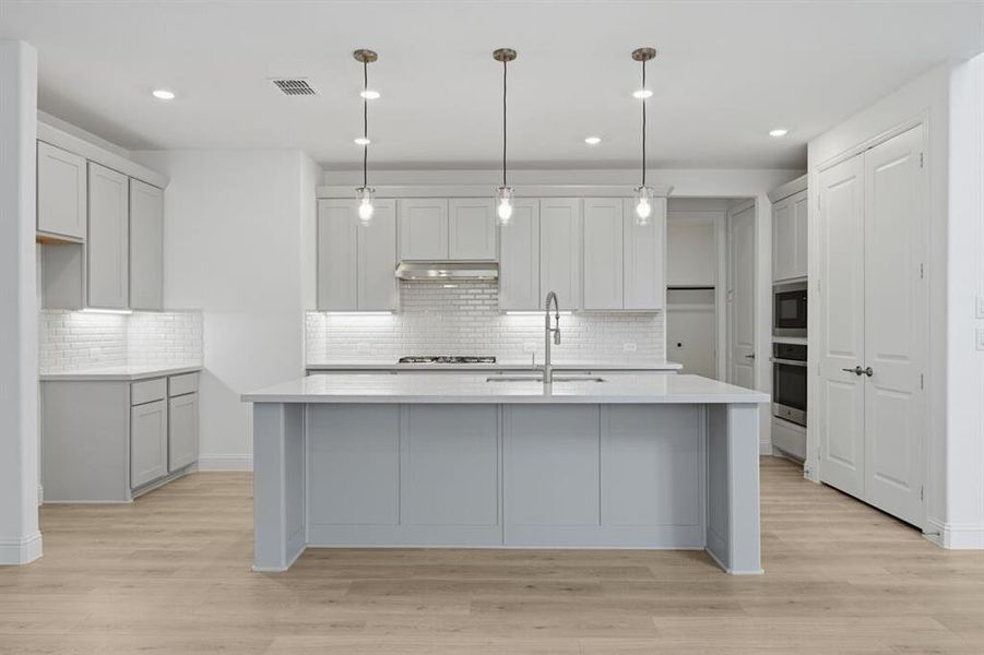 4208 Gladewater Avenue ~ Ready Now