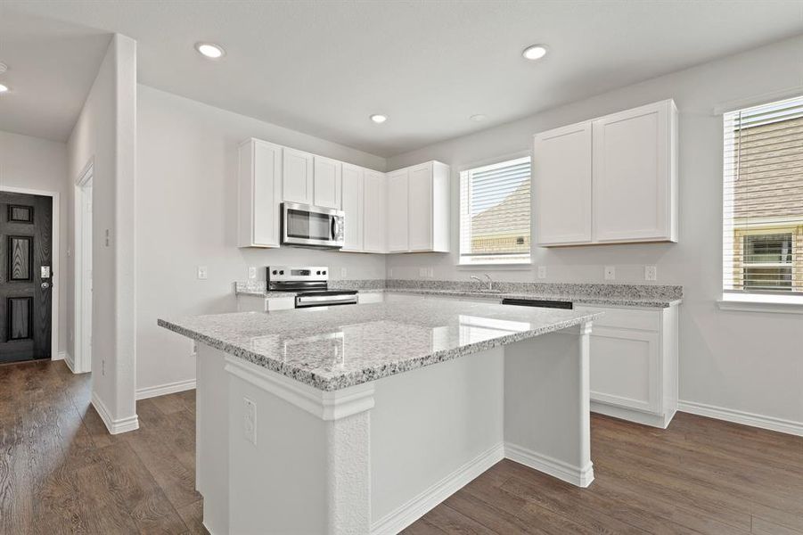 Furnished interior view inside a new home in Burgess Meadows, Cleburne (Image 6).