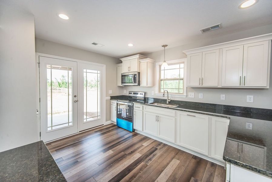 Representative furnished interior of a home built from the Pacific by Enchanted Homes in Arcadia Village, Spartanburg (Image 9).