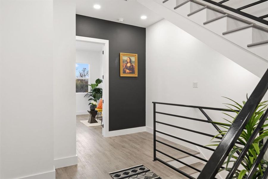 Spacious, unfurnished interior of a new home in , Dallas (Image 20).