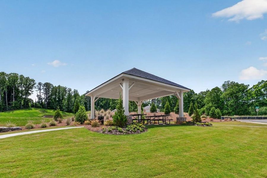 Community amenities in Auburn Glen, Dacula (Image 32).
