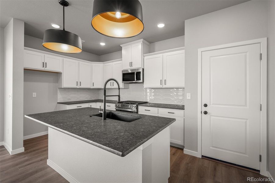 Image 28 of a home in Revel Crossing at Wolf Ranch – The Ascent Collection.