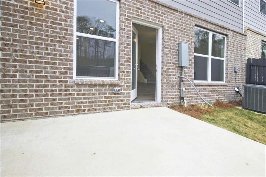 Exterior details and patio area of a home in Porter Reserve, Decatur (Image 3).