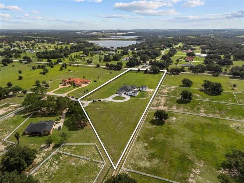 Image 60 of a home in .