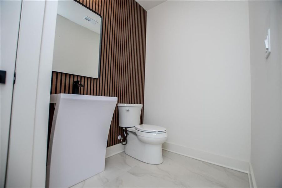 Furnished interior view inside a new home in , Newnan (Image 4).