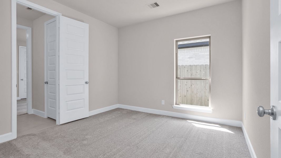 Spacious, unfurnished interior of a new home in The Highlands, Porter (Image 13).