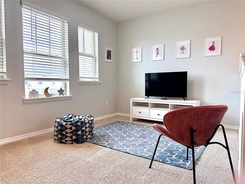 Furnished interior view inside a new home in Waterleigh, Winter Garden (Image 24). Furnished interior view inside a new home in Waterleigh, Winter Garden (Image 24).