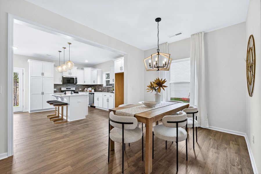 Furnished interior view inside a new home in Edgewater - Lakeview Point, Lancaster (Image 10). Furnished interior view inside a new home in Edgewater - Lakeview Point, Lancaster (Image 10).