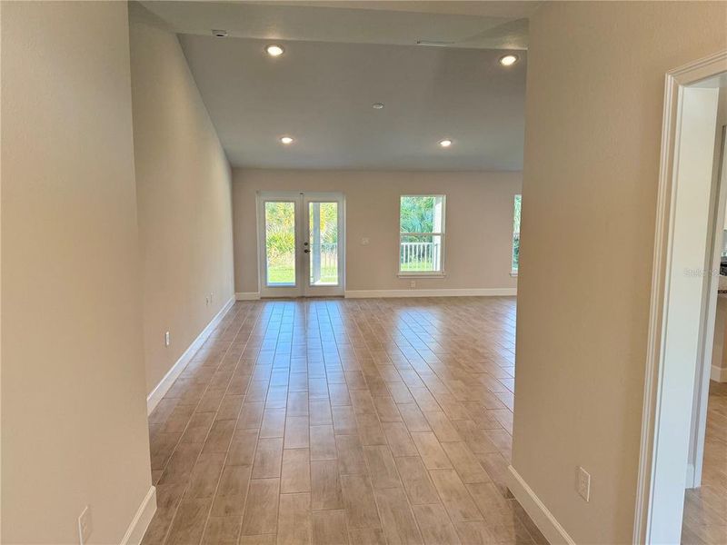 Spacious, unfurnished interior of a new home in , Port Charlotte (Image 13).