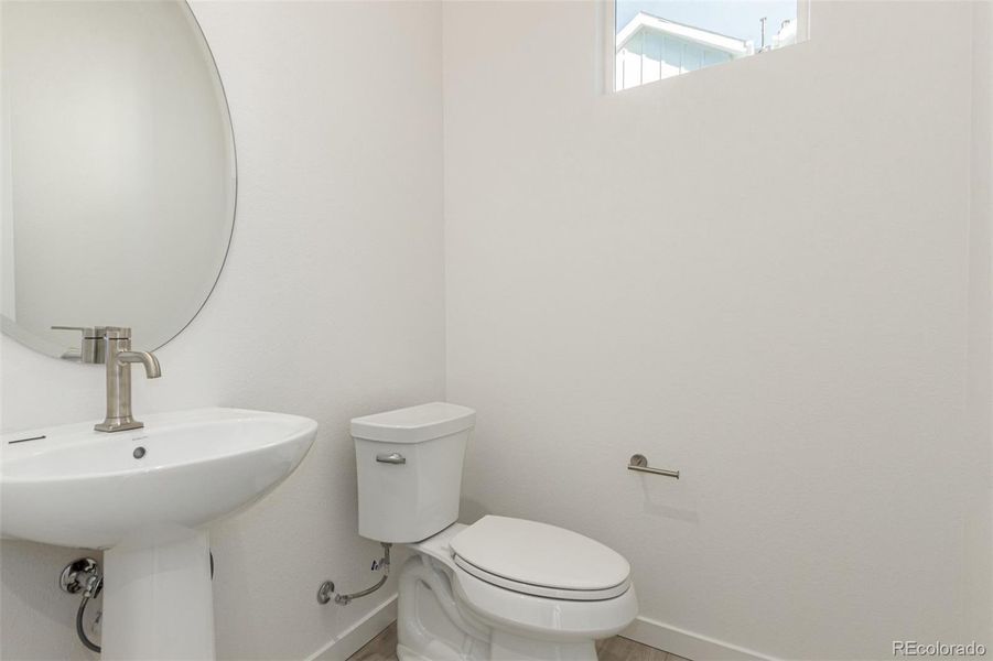 Furnished interior view inside a new home in Victory Ridge, Colorado Springs (Image 9).