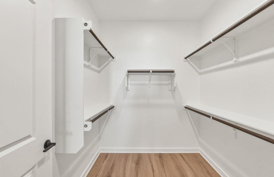 Spacious, unfurnished interior of a new home in Sun City Texas, Georgetown (Image 15). Spacious, unfurnished interior of a new home in Sun City Texas, Georgetown (Image 15).