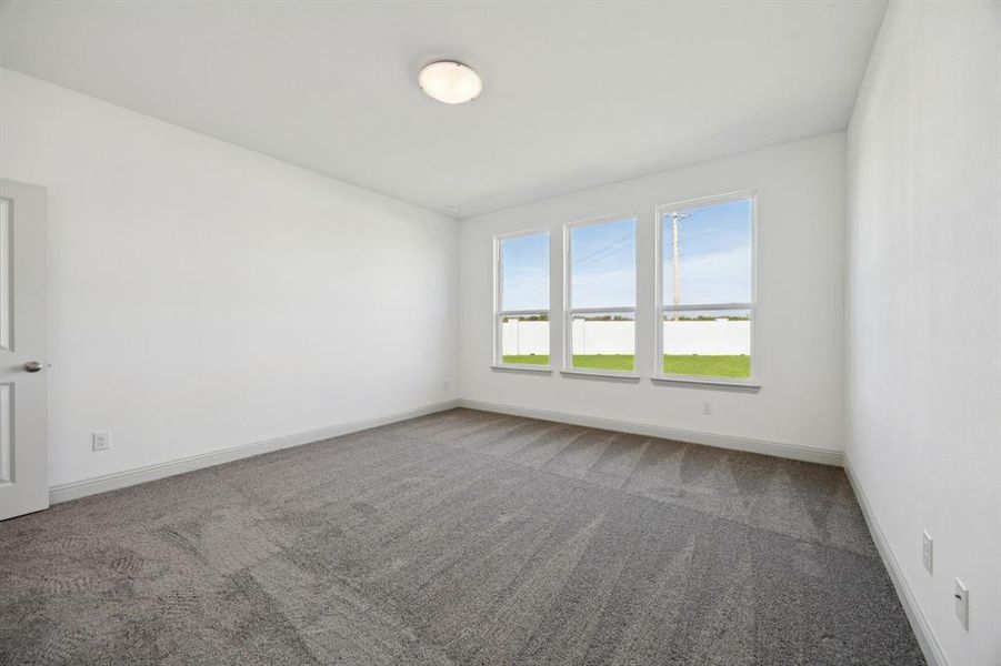 Spacious, unfurnished interior of a new home in Sicily, Princeton (Image 26).