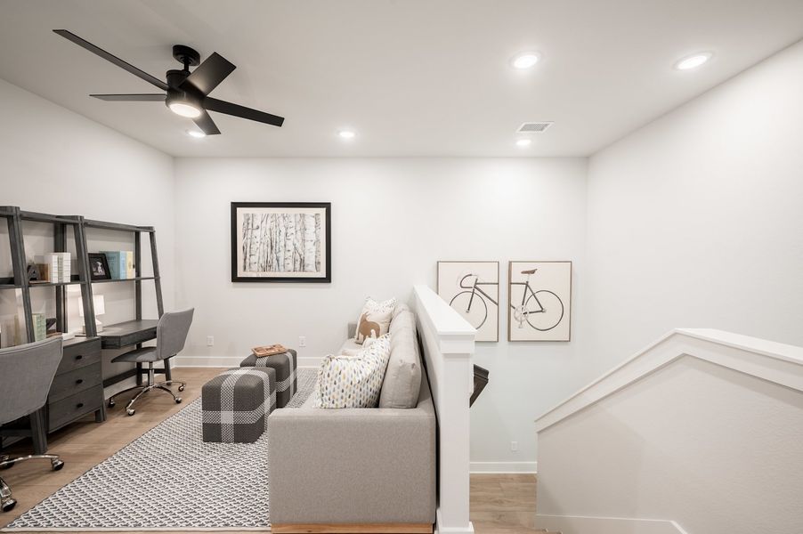 Representative furnished interior of a home built from the Meritage by Tri Pointe Homes in Legacy Grove, Montgomery (Image 69).