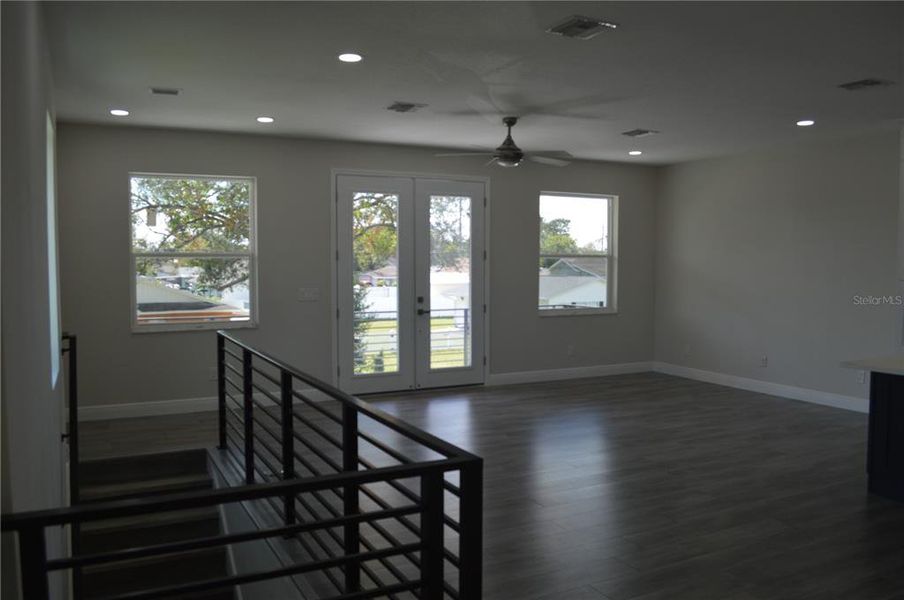 Upstairs balcony entrance