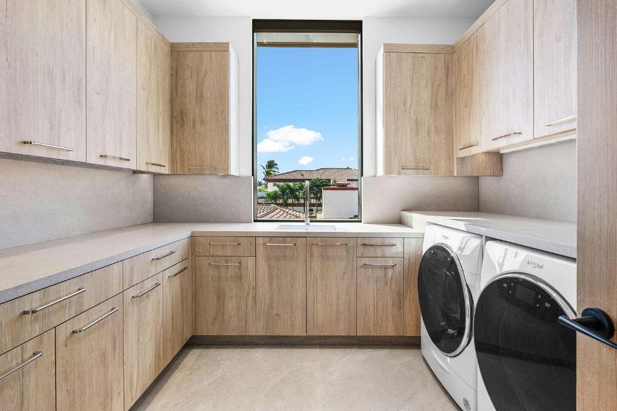 1520_Royal_Palm_Way_100