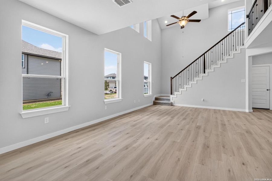 Spacious, unfurnished interior of a new home in Hickory Ridge, Elmendorf (Image 16). Spacious, unfurnished interior of a new home in Hickory Ridge, Elmendorf (Image 16).